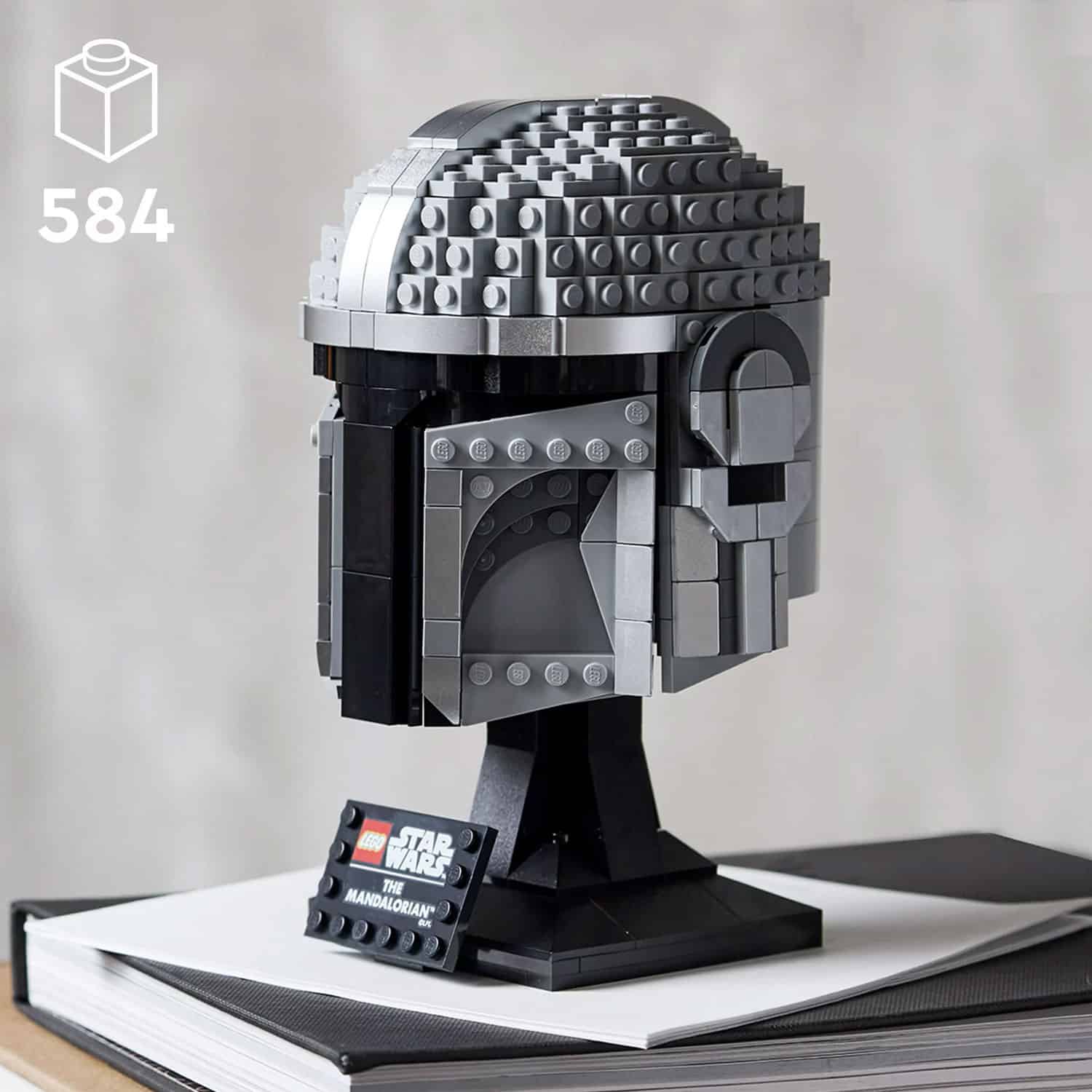 LEGO Star Wars The Mandalorian Helmet 75328 Buildable Model Kit, Display Collectible Decoration Set for Adults, Men, Women, Mom, Dad, Collectible Gift Idea - Image 3